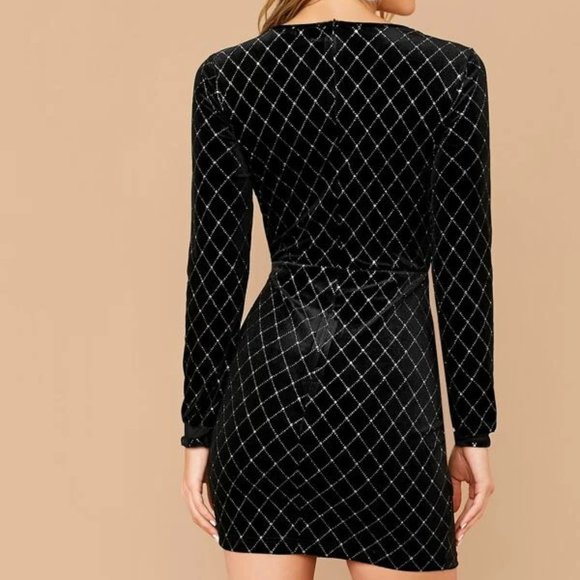 Black Velvet Mesh Insert Bodycon Dress in L - Picture 2 of 4